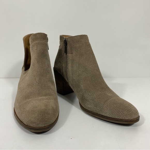 Lucky Brand Ponic Ankle Booties Suede Leather Tan Sz 10 Casual Comfy Neutral - Picture 9 of 10